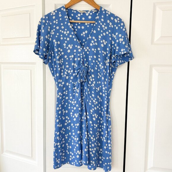 Jack Wills Erin Tie Front Blue Floral Mini Short Sleeve Dress Women’s Size 8 - Picture 3 of 7